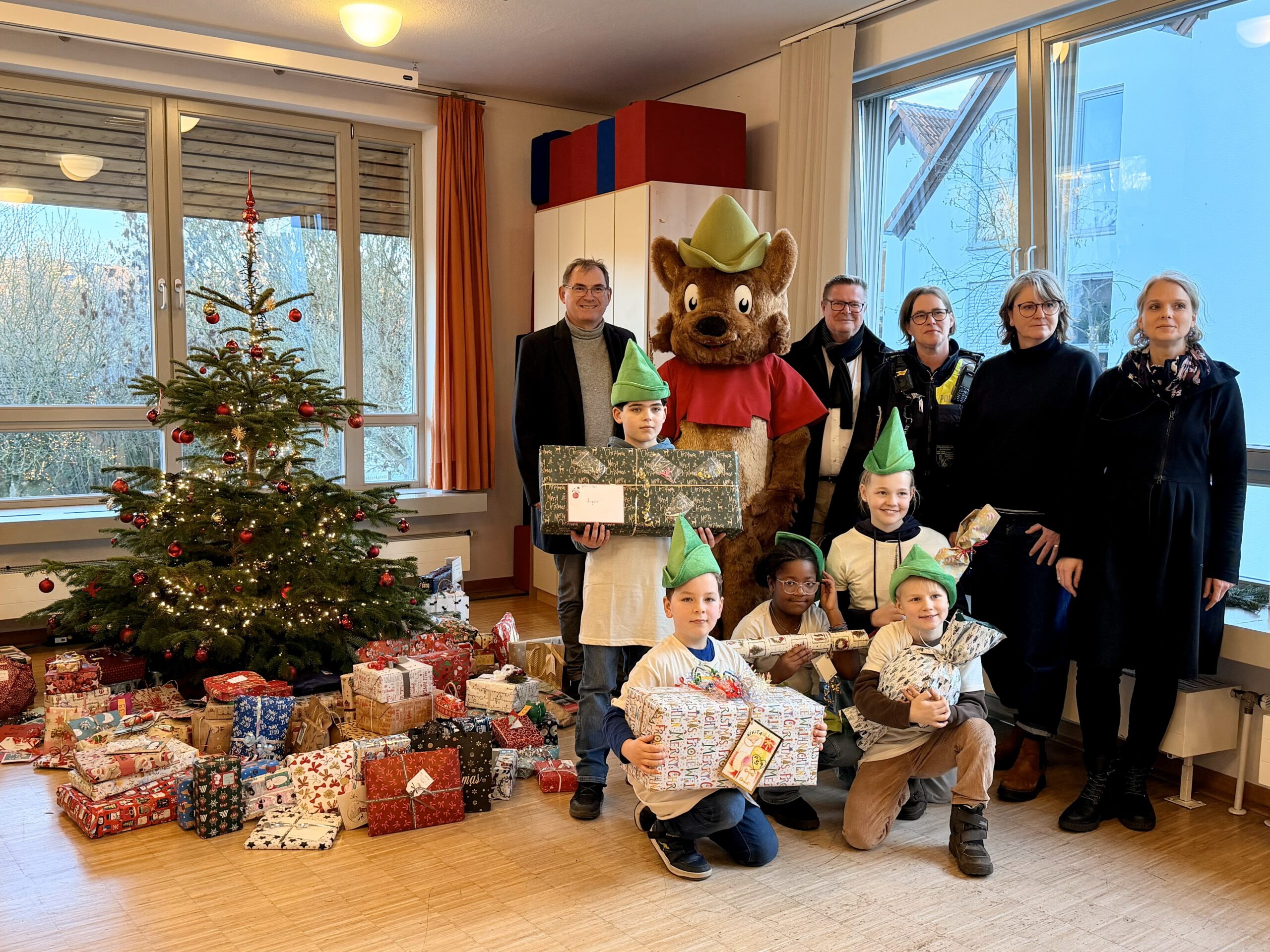 Pressefoto_Wunschbaumaktion Robin Good